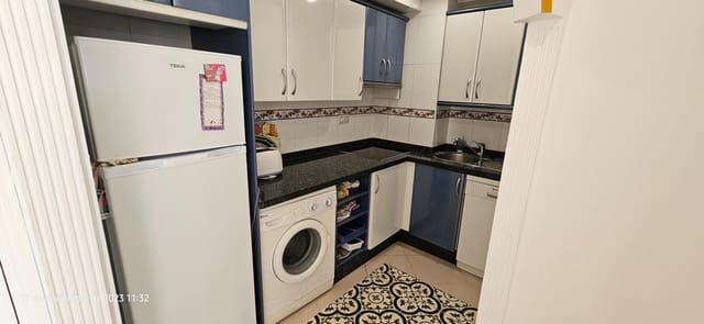1 makuuhuone Asunto vuokrattavana paikassa Torremolinos mukana uima-altaan - 1 100 € (Ref: 8411315)
