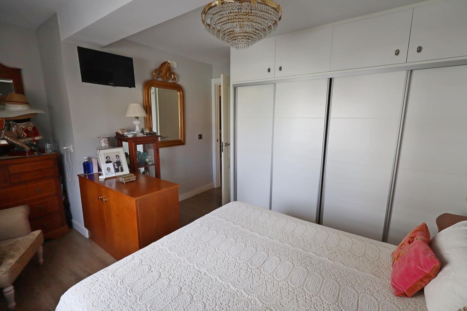 2 bedroom Flat for sale in Torremolinos - € 319,900 (Ref: 8747969)