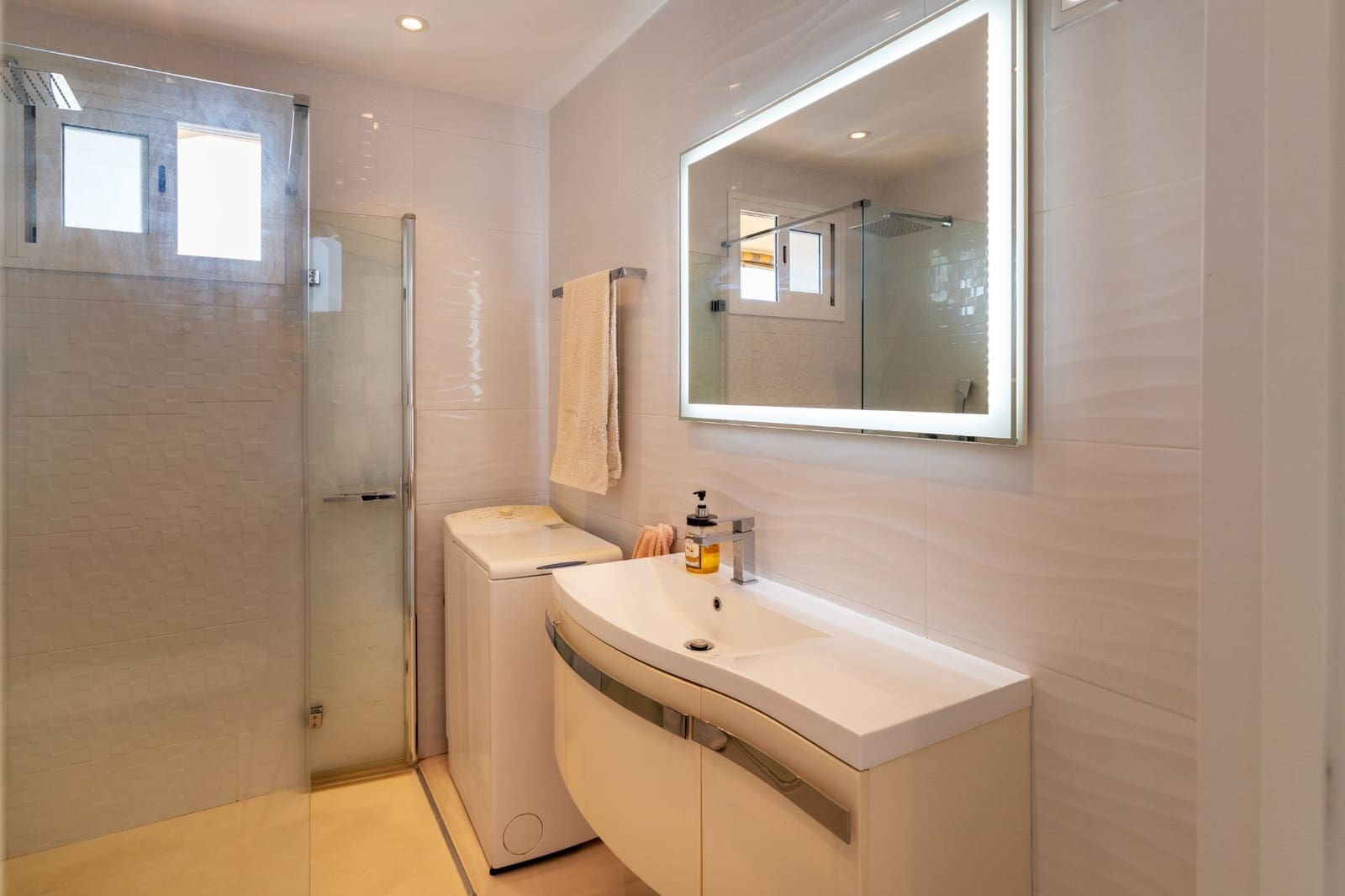 1 soverom Leilighet til salgs i Torremolinos med svømmebasseng - € 336 000 (Ref: 8838646)