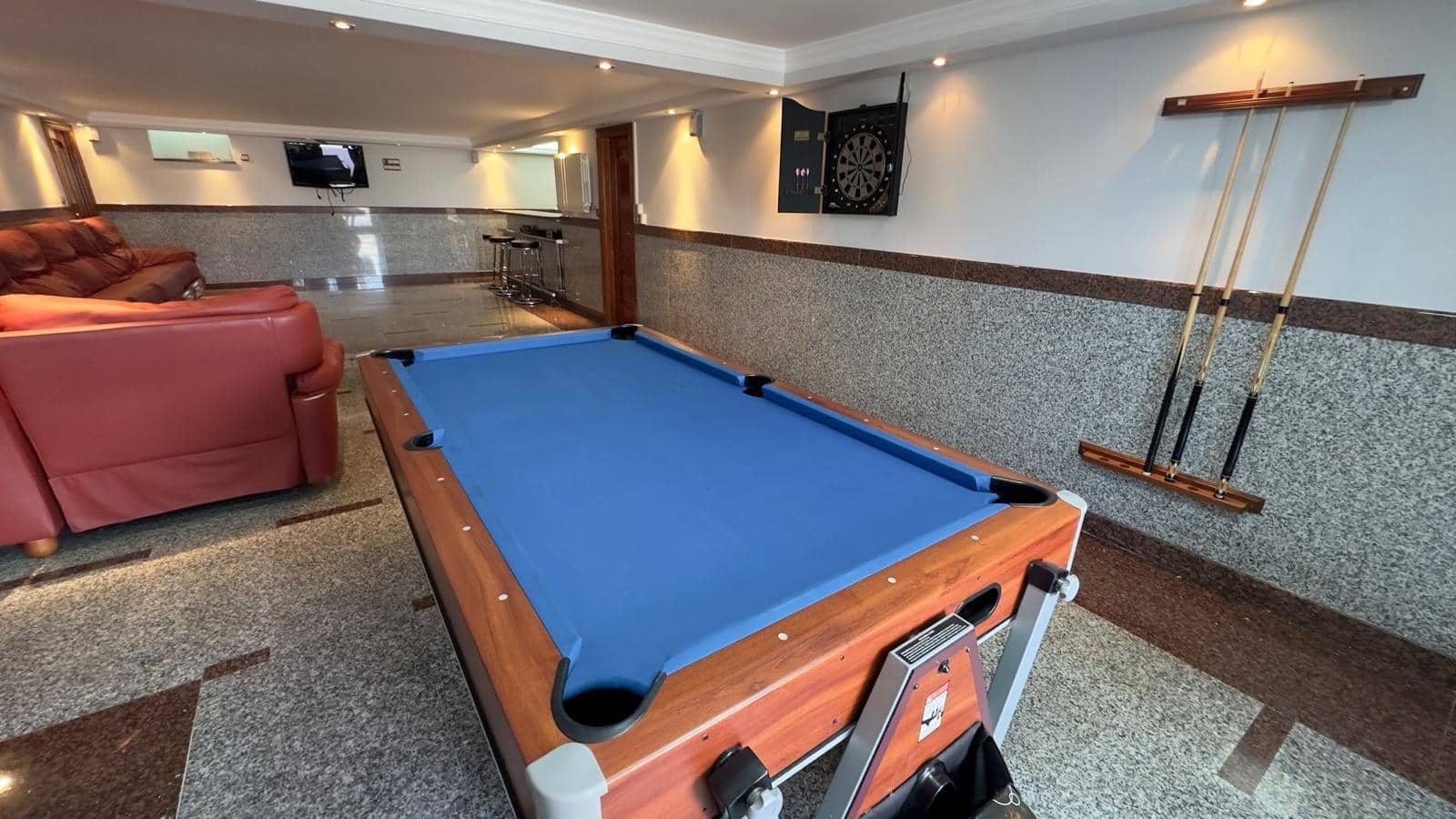 8 quarto Moradia para venda em Alhaurin de la Torre com piscina garagem - 1 200 000 € (Ref: 8976272)