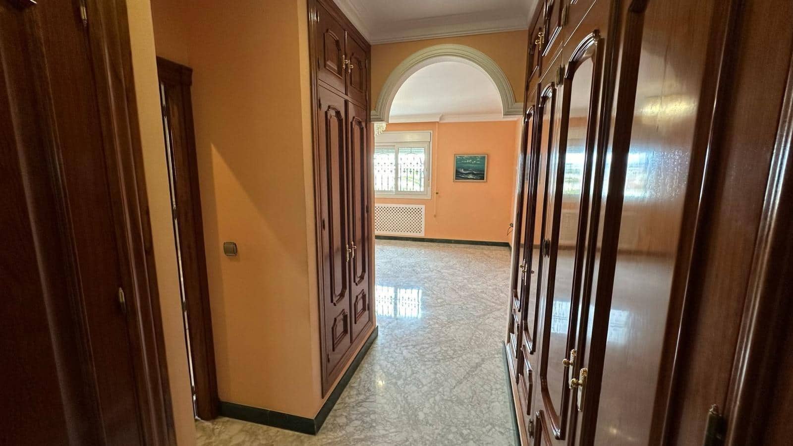 8 soveværelse Villa til salg i Alhaurin de la Torre med swimmingpool garage - € 1.200.000 (Ref: 8976272)