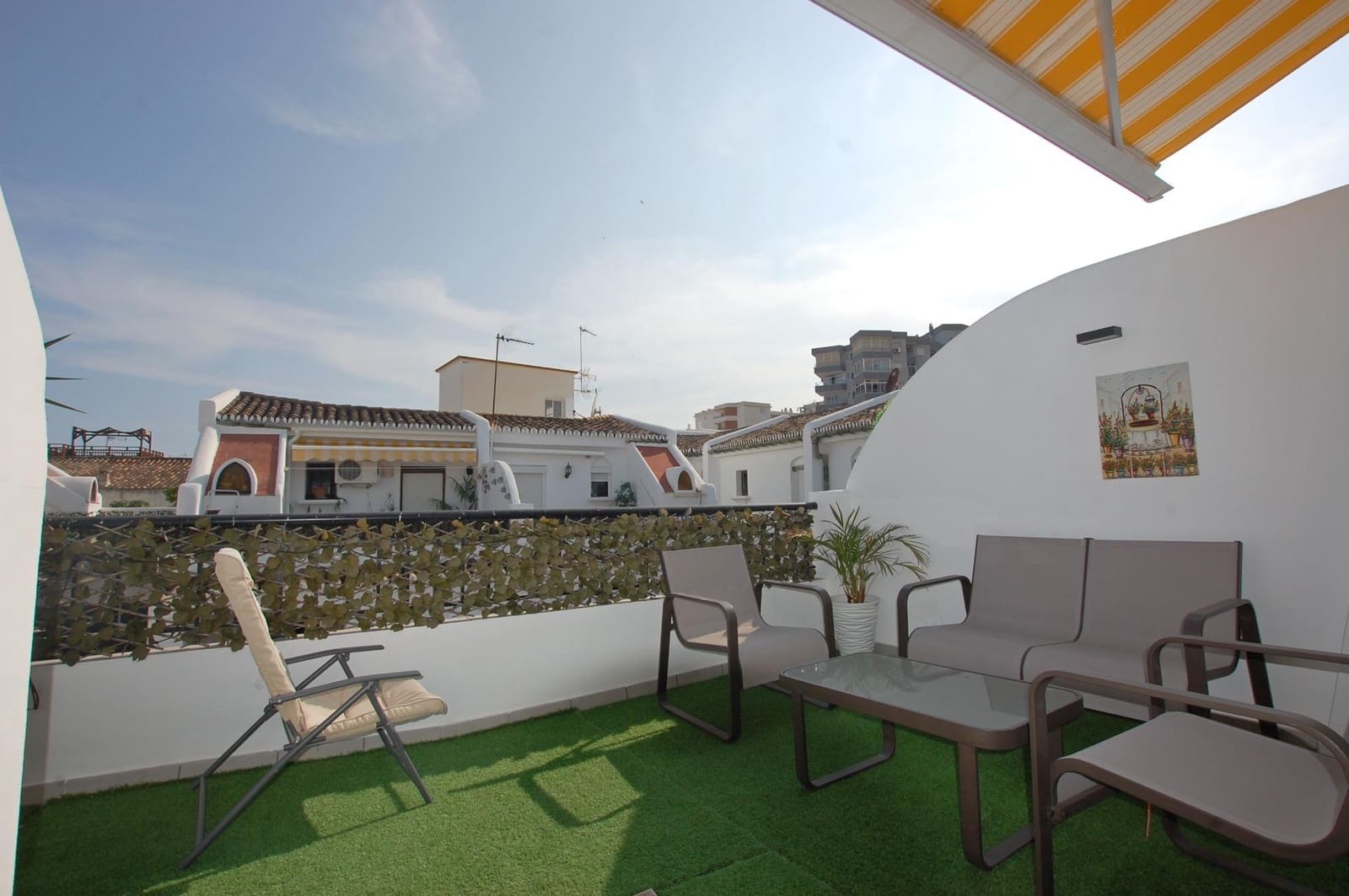 3 bedroom Penthouse for rent in Torremolinos with garage - € 1,800 (Ref: 9042443)