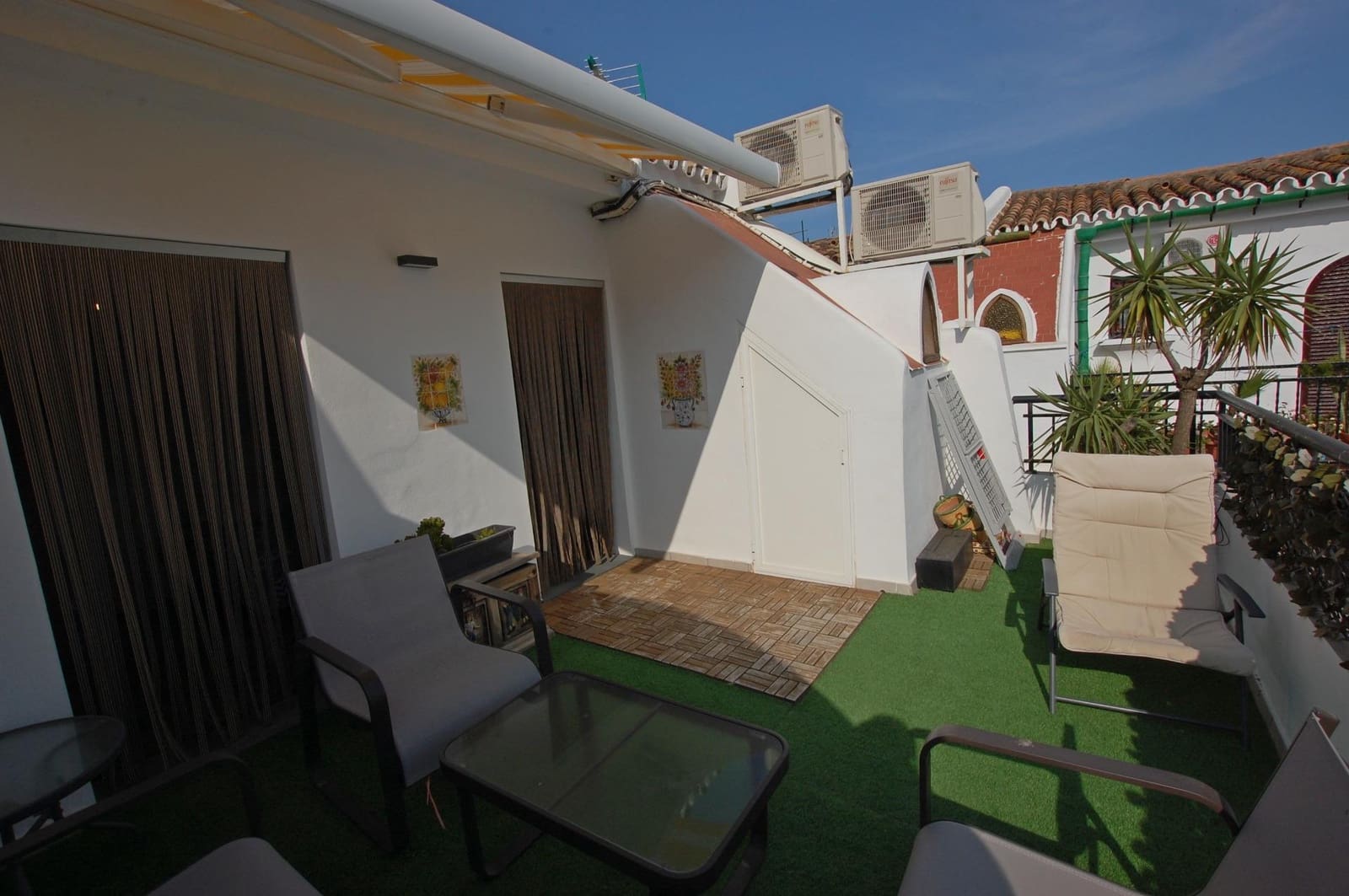 3 bedroom Penthouse for rent in Torremolinos with garage - € 1,800 (Ref: 9042443)