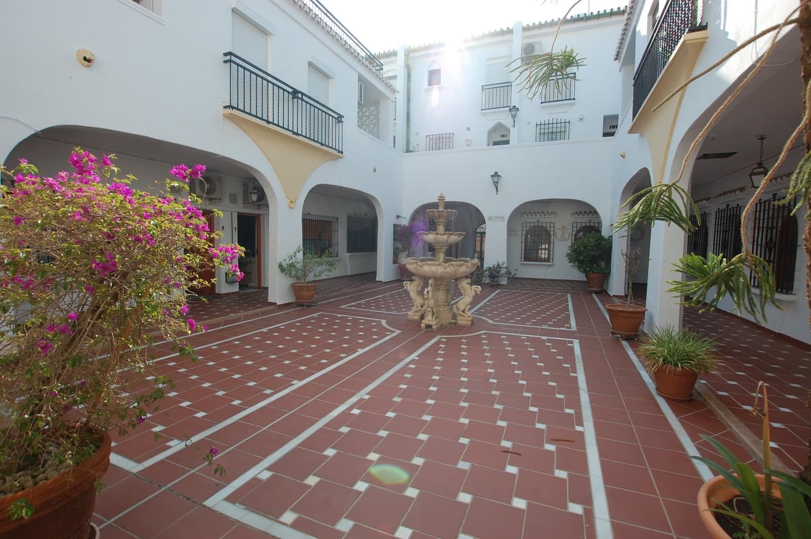 3 bedroom Penthouse for rent in Torremolinos with garage - € 1,800 (Ref: 9042443)