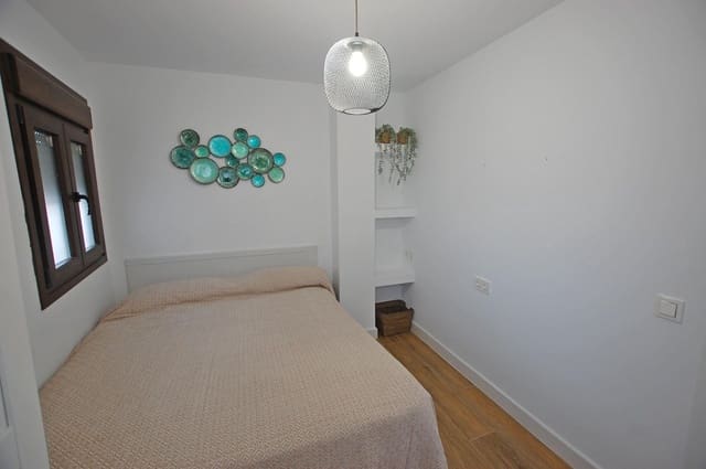 3 quarto Penthouse para arrendar em Torremolinos com garagem - 1 800 € (Ref: 9042443)