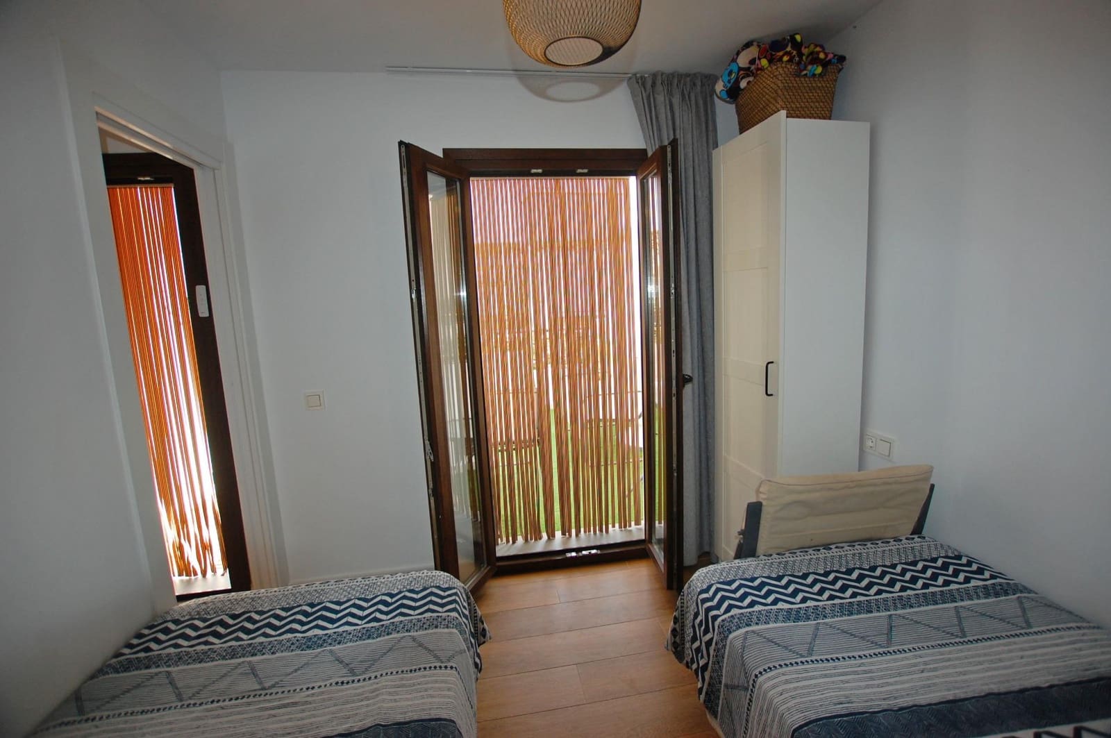 3 bedroom Penthouse for rent in Torremolinos with garage - € 1,800 (Ref: 9042443)