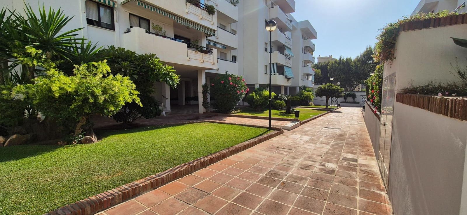 4 bedroom Apartment for sale in Torremolinos with pool garage - € 525,000 (Ref: 9171565)