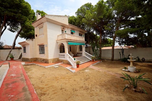 4 sovrum Villa till salu i Torremolinos med pool garage - 850 000 € (Ref: 9181145)