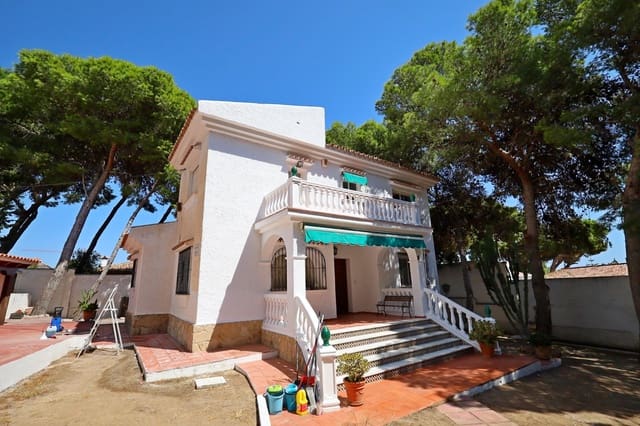 4 sovrum Villa till salu i Torremolinos med pool garage - 850 000 € (Ref: 9181145)