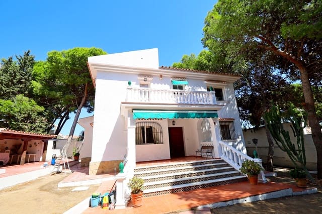 4 sovrum Villa till salu i Torremolinos med pool garage - 850 000 € (Ref: 9181145)