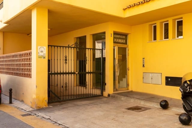 3 makuuhuone Kattohuoneisto myytävänä paikassa Torremolinos - 660 000 € (Ref: 9217581)