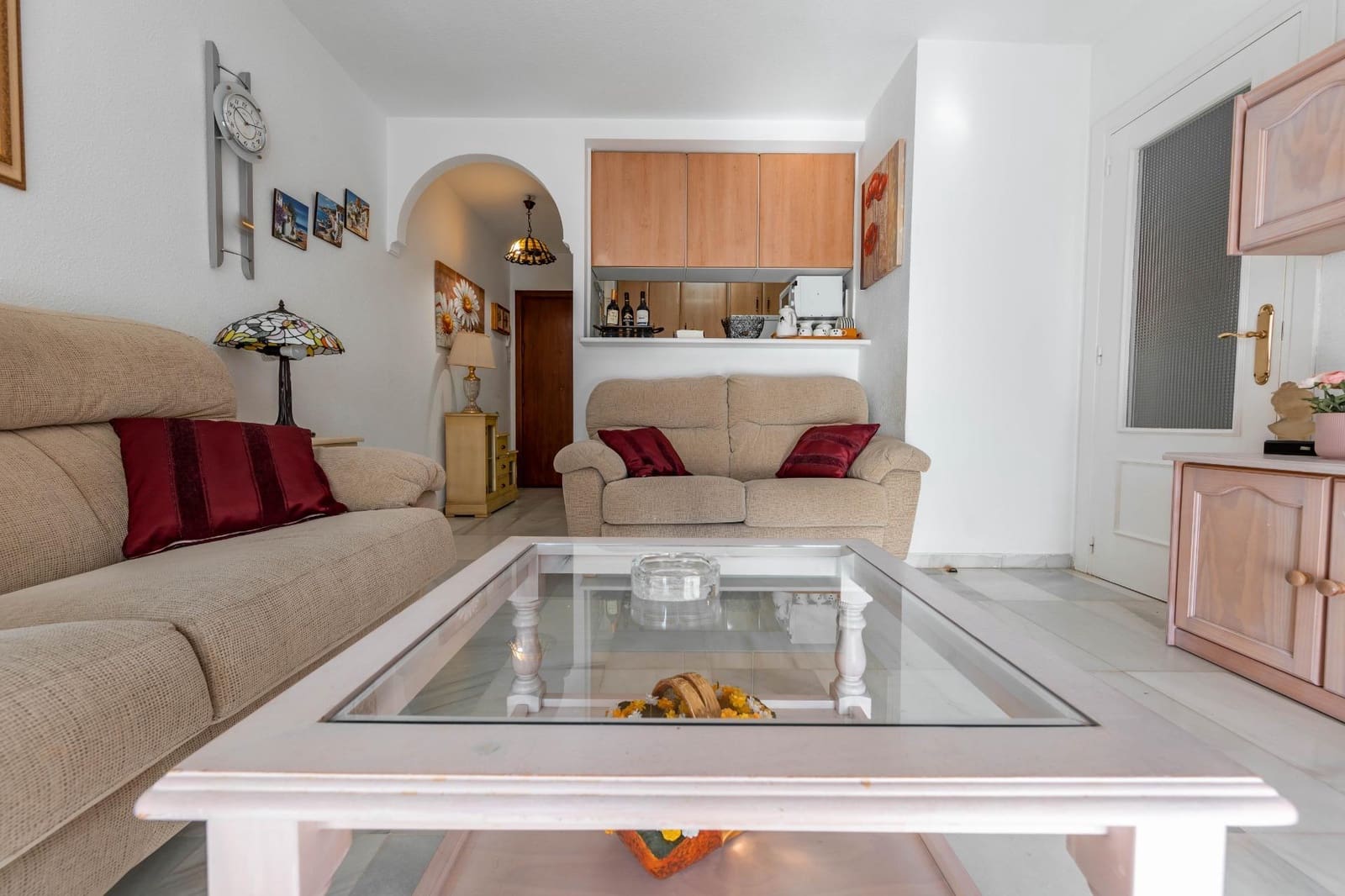 Piso de 2 habitaciones en Benalmádena en venta con piscina - 259.000 € (Ref: 9226852)