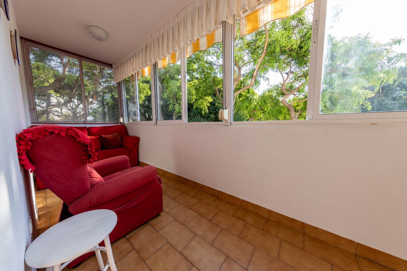 Piso de 2 habitaciones en Benalmádena en venta con piscina - 259.000 € (Ref: 9226852)