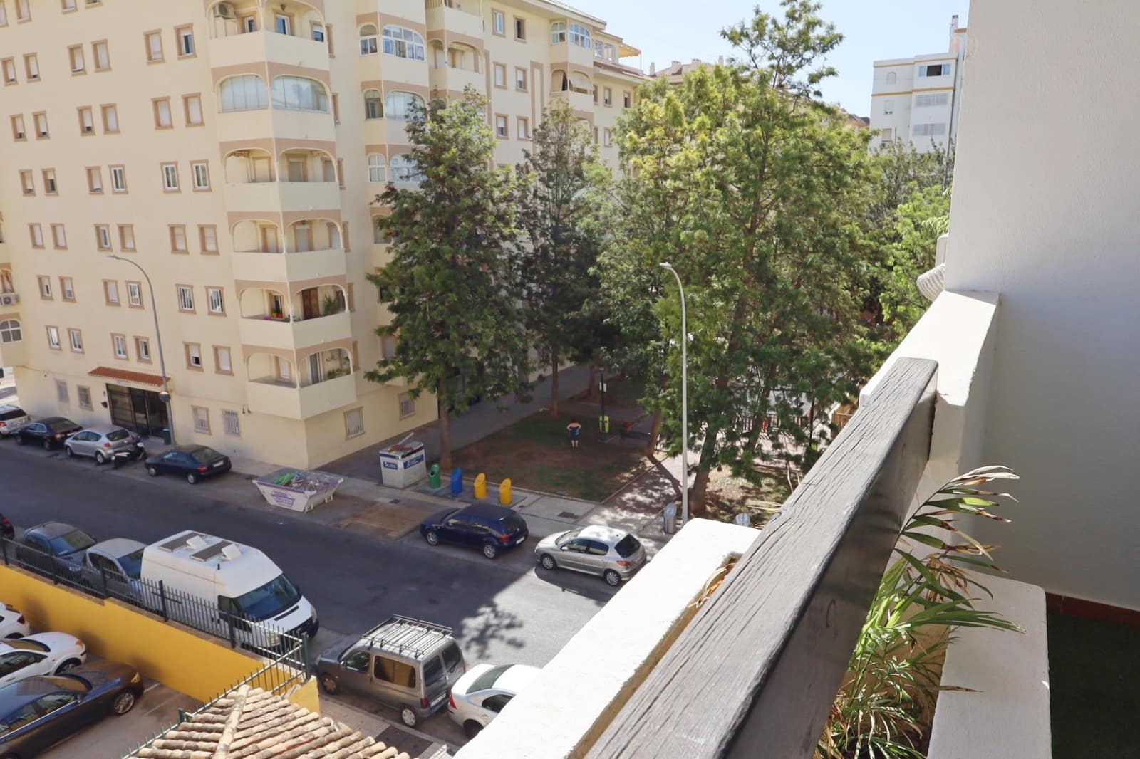 3 bedroom Apartment for sale in Fuengirola with garage - € 360,000 (Ref: 9226854)