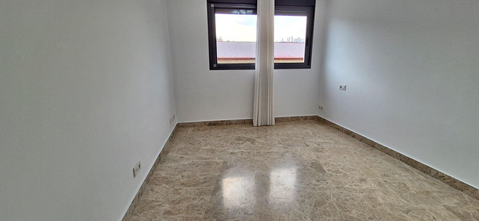 2 slaapkamer Flat te koop in Malaga stad met zwembad - € 545.000 (Ref: 9248229)