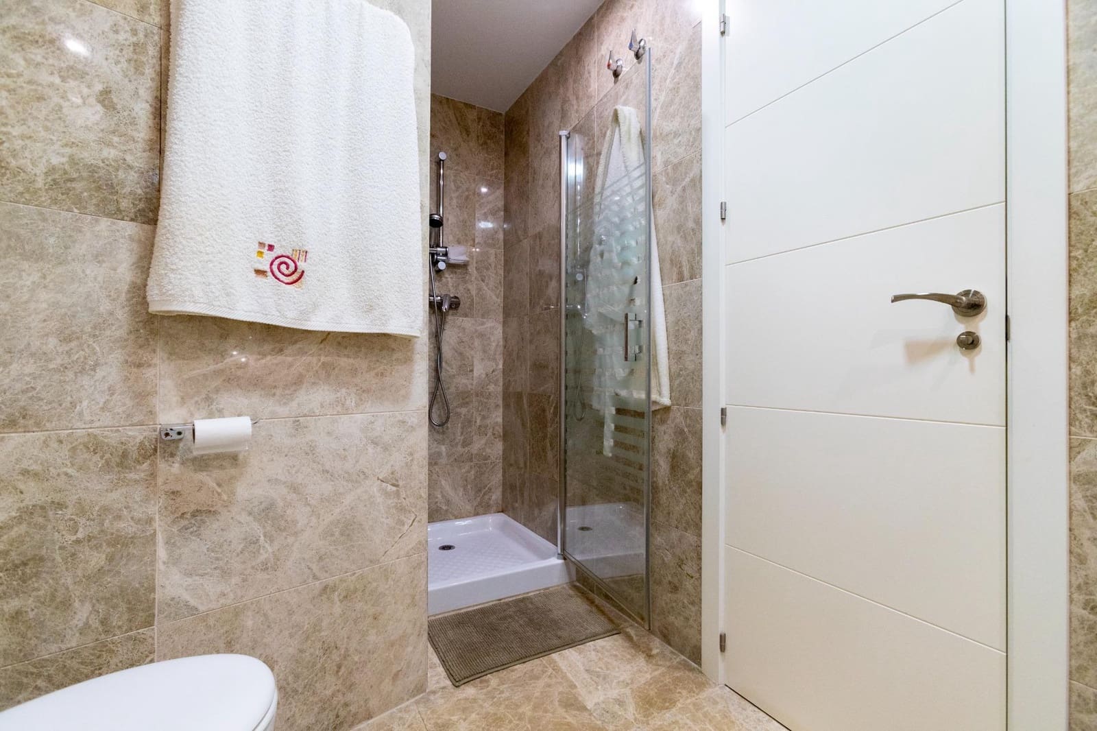 2 slaapkamer Flat te koop in Malaga stad met zwembad - € 545.000 (Ref: 9248229)