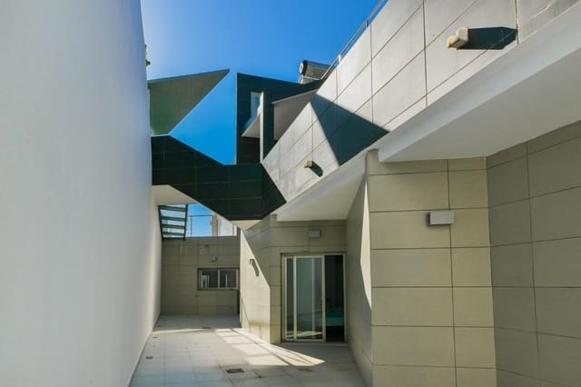 5 sypialnia Willa na sprzedaż w Benalmádena z basenem - 995 000 € (Ref: 9359407)