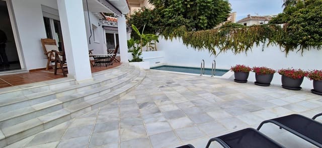 4 sypialnia Willa na sprzedaż w Puerto Marina, Benalmádena - 1 200 000 € (Ref: 9374405)