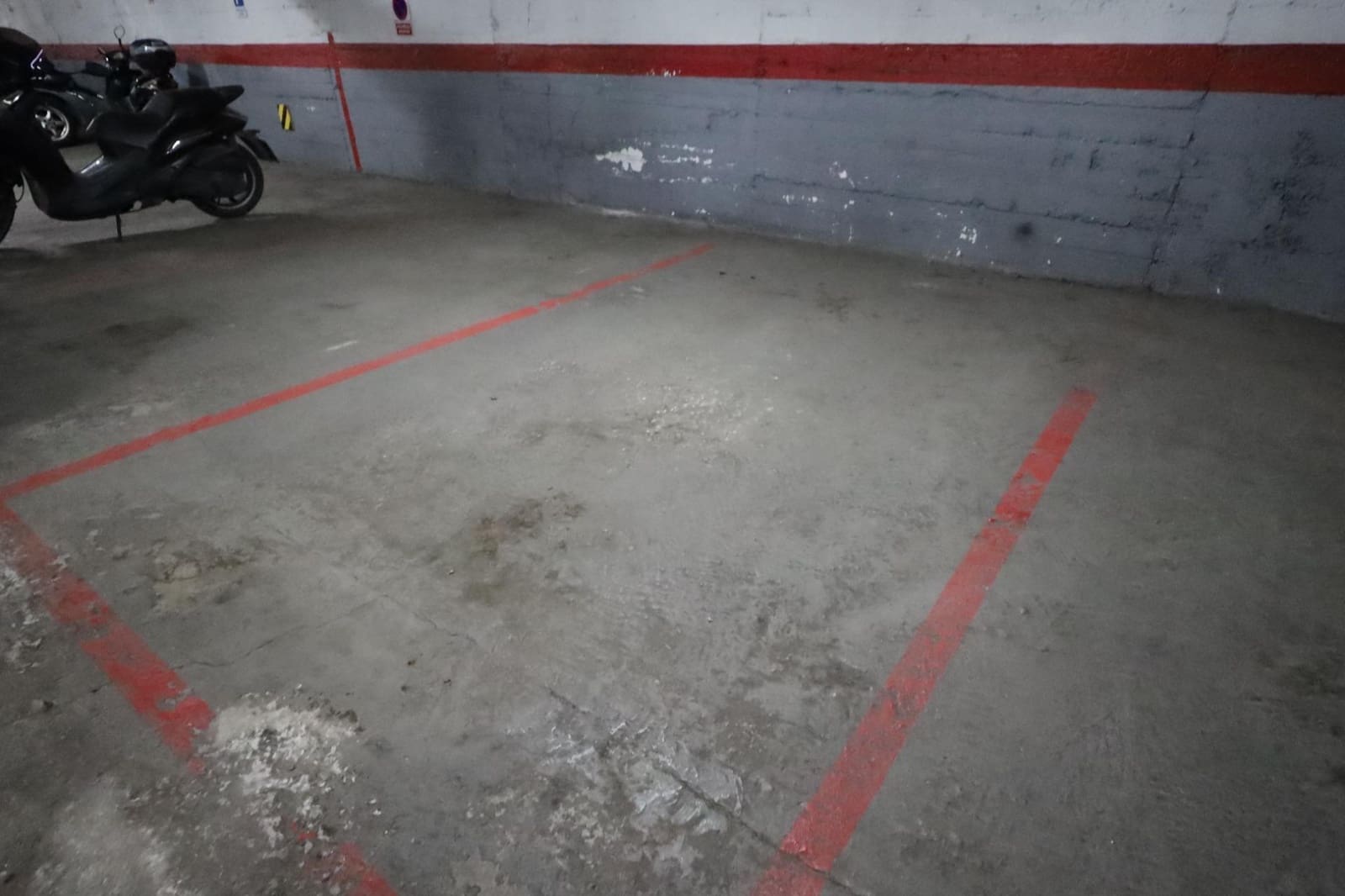 Garage til salg i Fuengirola - € 29.500 (Ref: 9398599)