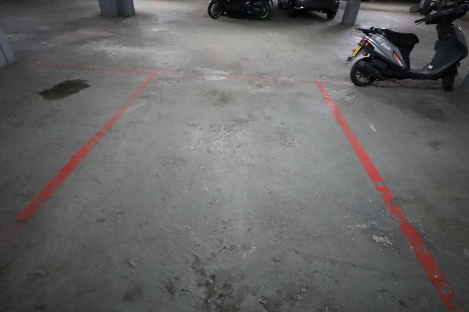 Garage til salg i Fuengirola - € 29.500 (Ref: 9398599)