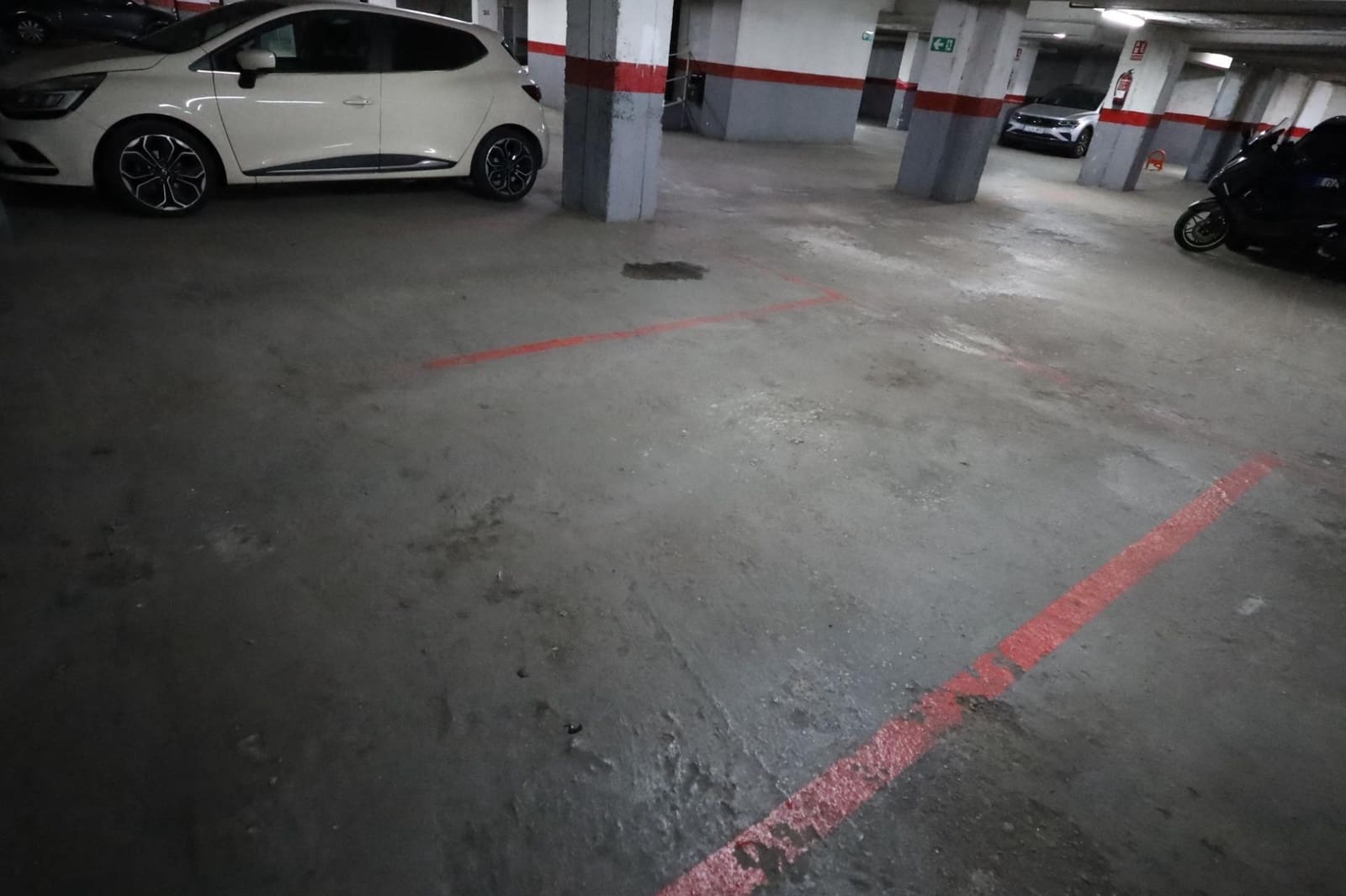 Garage til salg i Fuengirola - € 29.500 (Ref: 9398599)