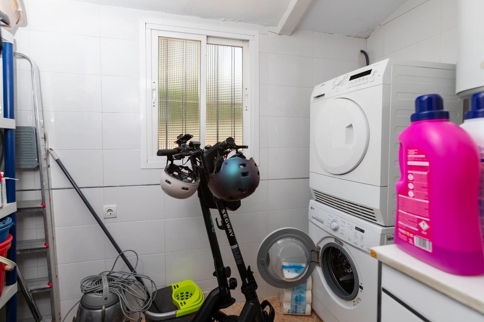 3 makuuhuone Rivitalo myytävänä paikassa Torremolinos mukana uima-altaan 
autotalli - 375 000 € (Ref: 9411153)