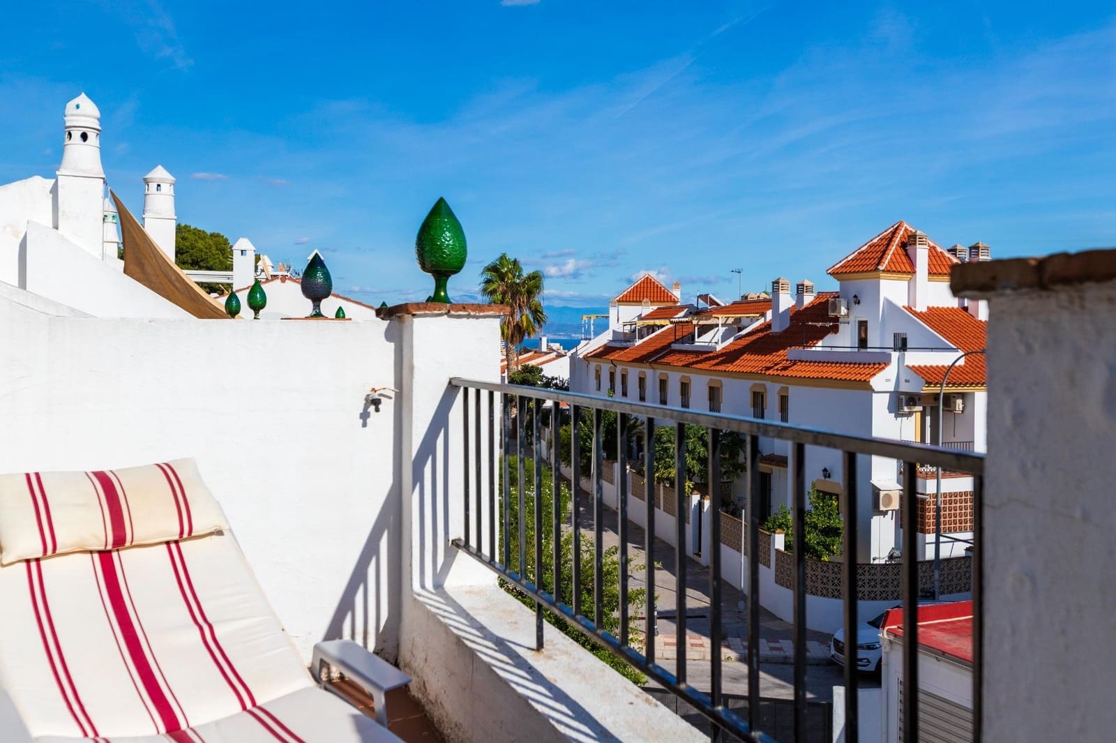 3 makuuhuone Rivitalo myytävänä paikassa Torremolinos mukana uima-altaan 
autotalli - 375 000 € (Ref: 9411153)