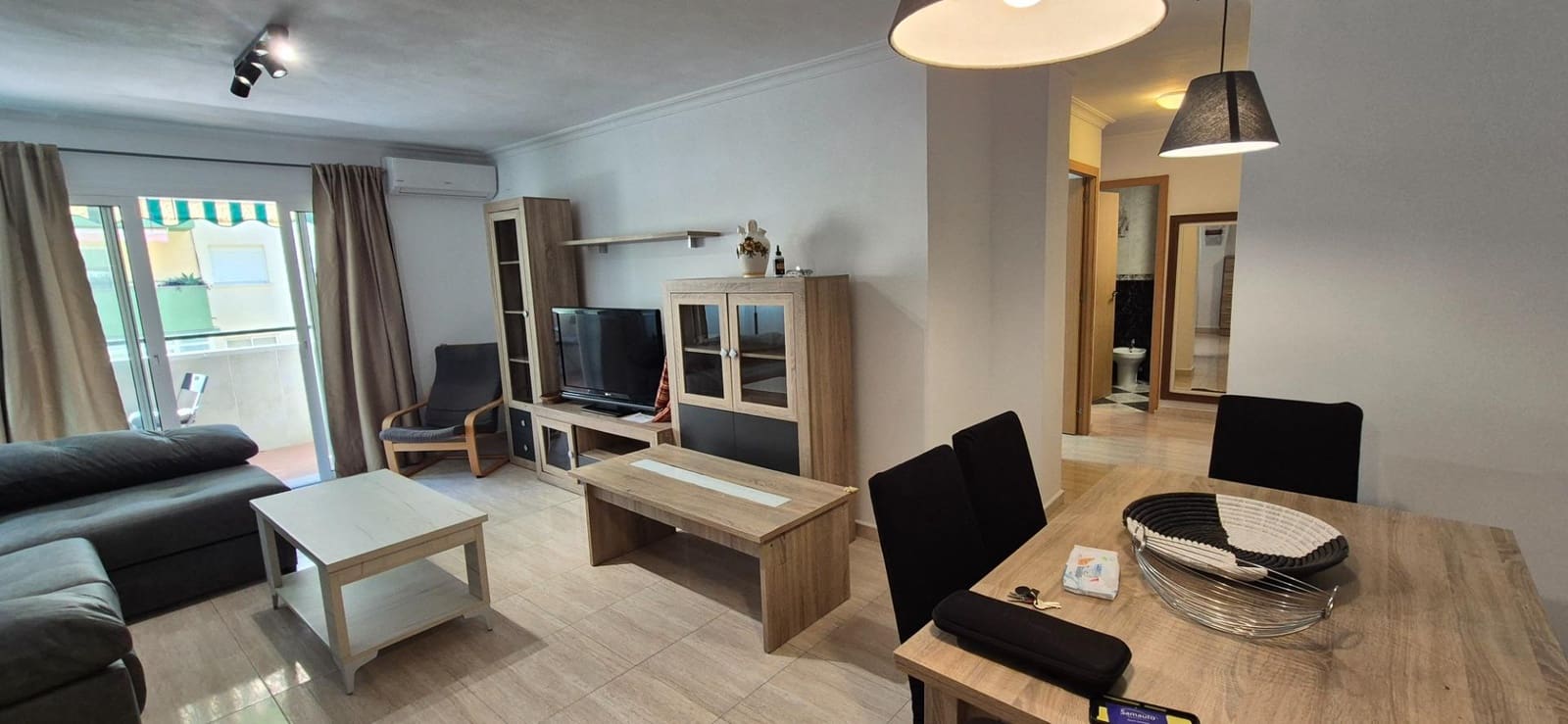 4 soveværelse Lejlighed til leje i Torremolinos - € 1.350 (Ref: 9414231)