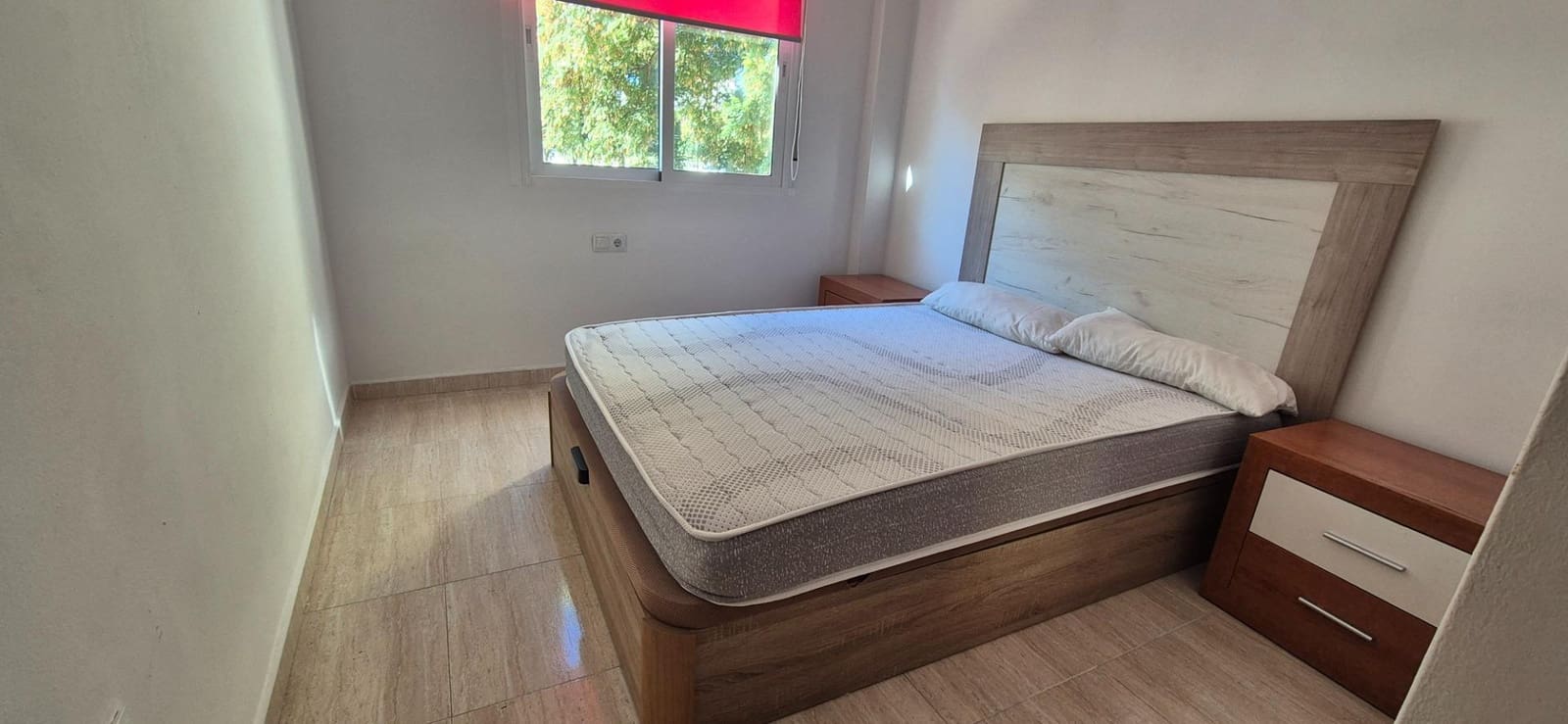 4 soveværelse Lejlighed til leje i Torremolinos - € 1.350 (Ref: 9414231)