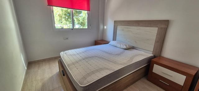 4 soveværelse Lejlighed til leje i Torremolinos - € 1.350 (Ref: 9414231)