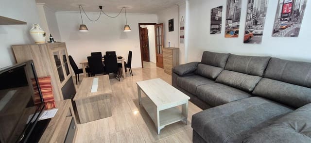 4 soveværelse Lejlighed til leje i Torremolinos - € 1.350 (Ref: 9414231)