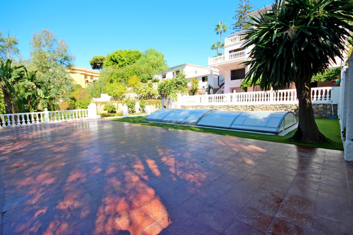 8 soveværelse Villa til salg i Malaga by med swimmingpool garage - € 1.170.000 (Ref: 9417853)