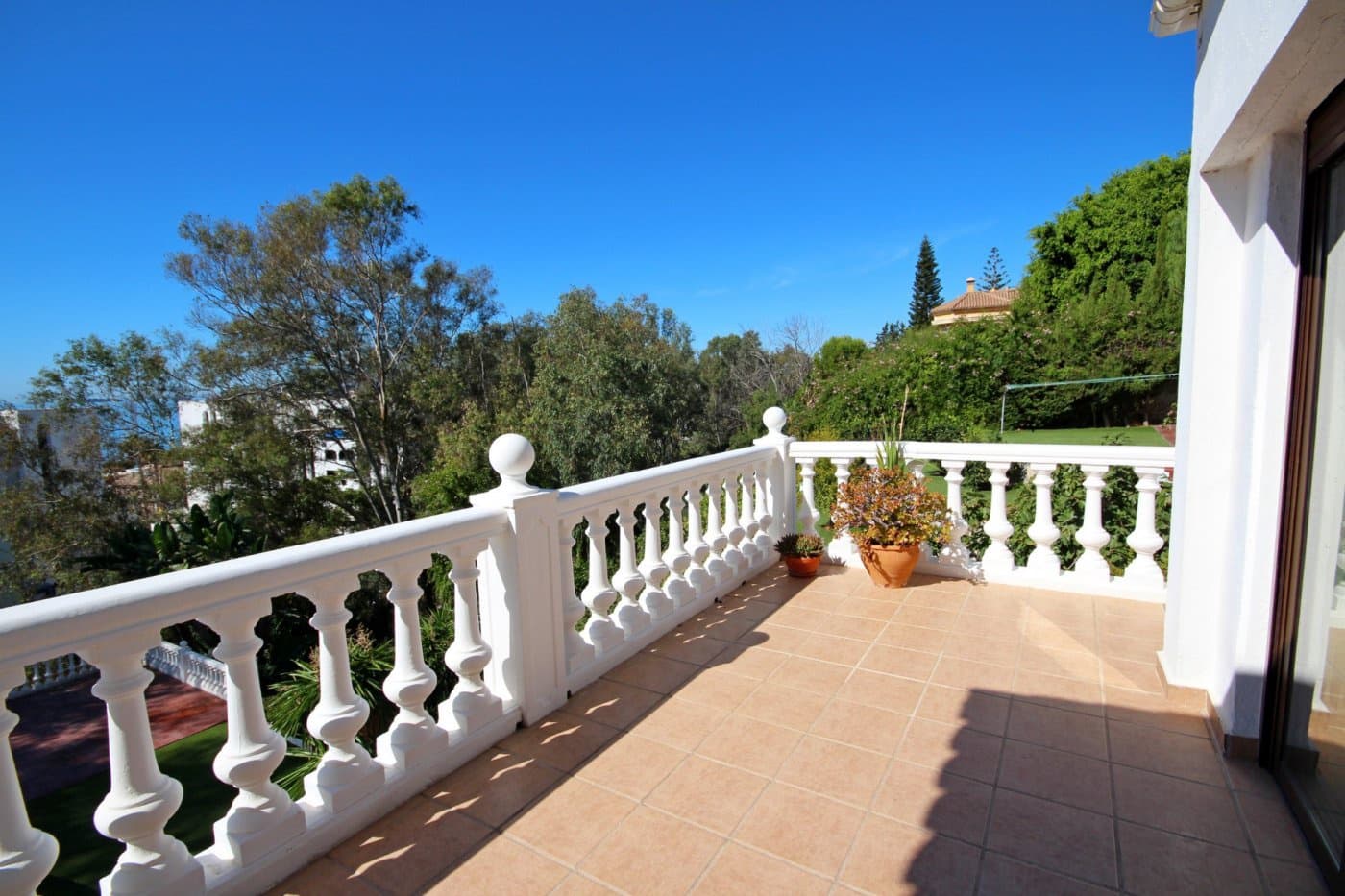 8 soveværelse Villa til salg i Malaga by med swimmingpool garage - € 1.170.000 (Ref: 9417853)