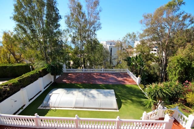 8 soverom Villa til salgs i El Candado, Málaga by med svømmebasseng garasje - € 1 170 000 (Ref: 9417853)