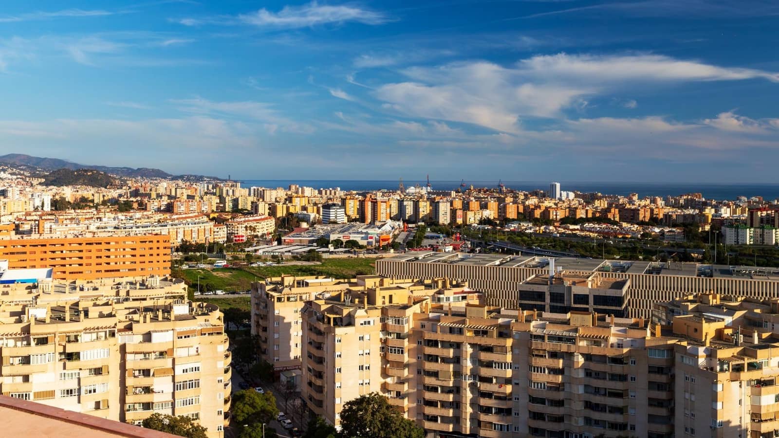 4 sovrum Takvåning till salu i Malaga stad med pool - 1 100 000 € (Ref: 9417854)