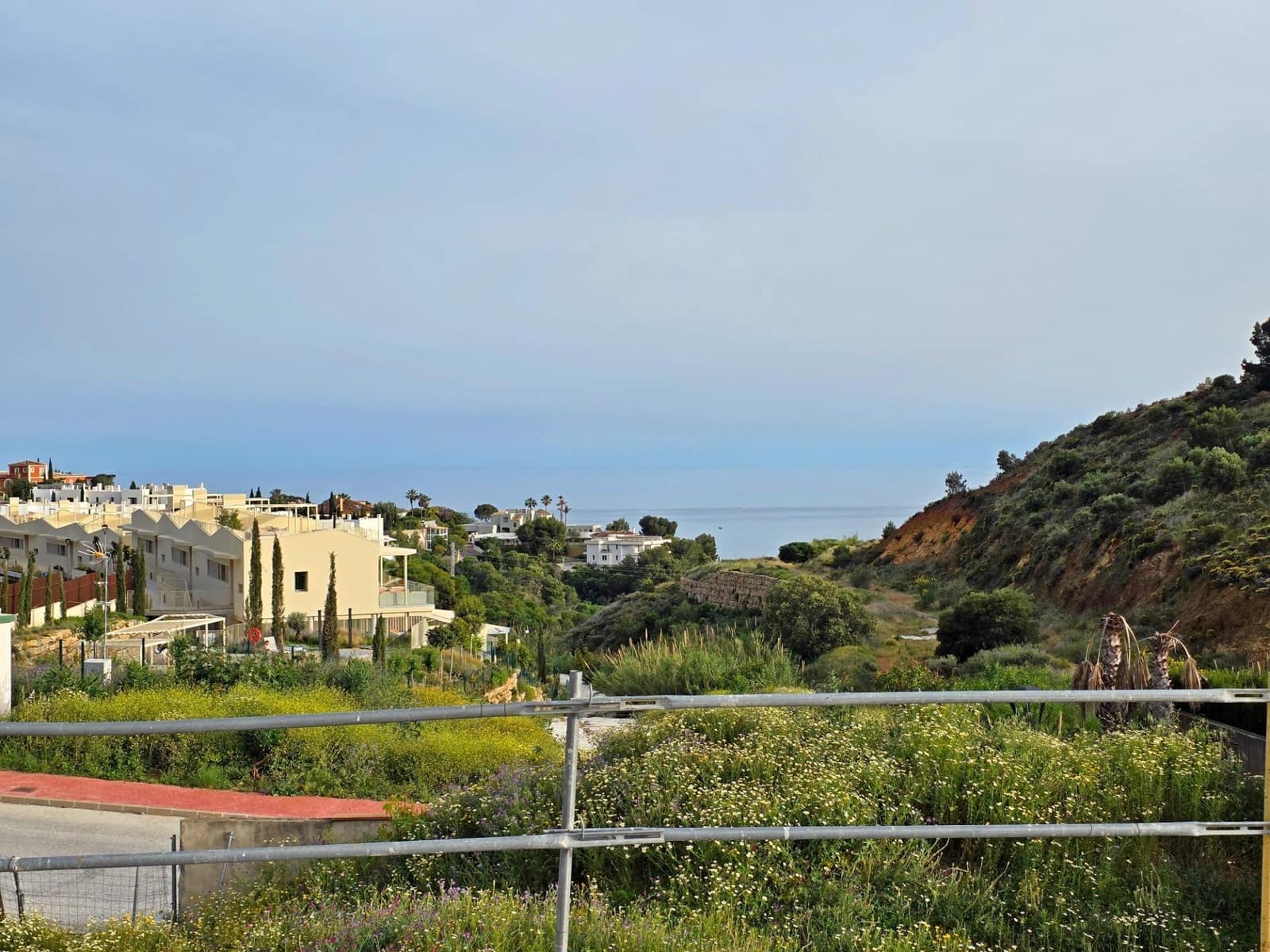 6 bedroom Villa for sale in Mijas with pool garage - € 950,000 (Ref: 9431593)