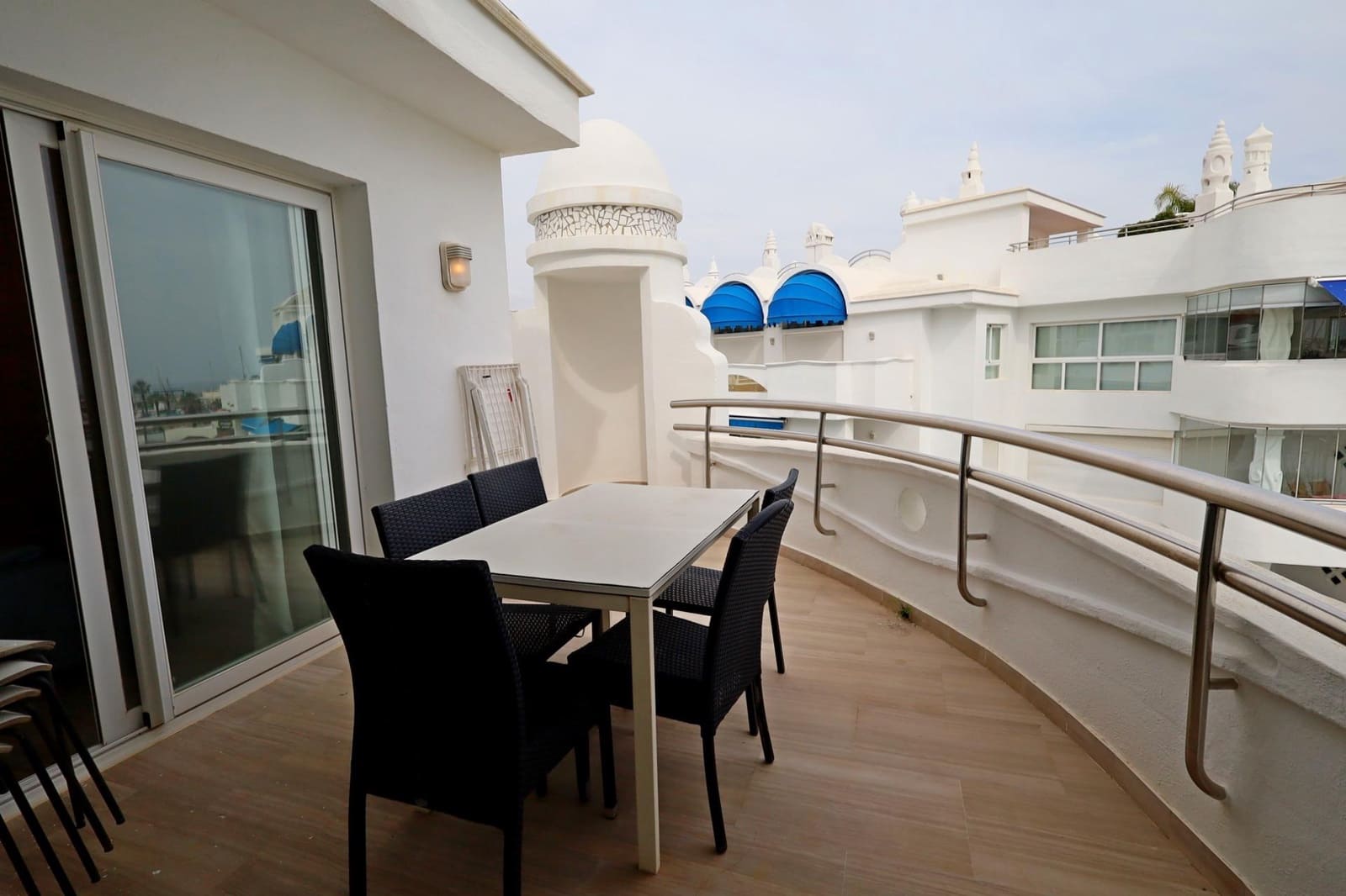 3 camera da letto Attico da affittare in Benalmadena con piscina - 3.000 € (Rif: 9435125)