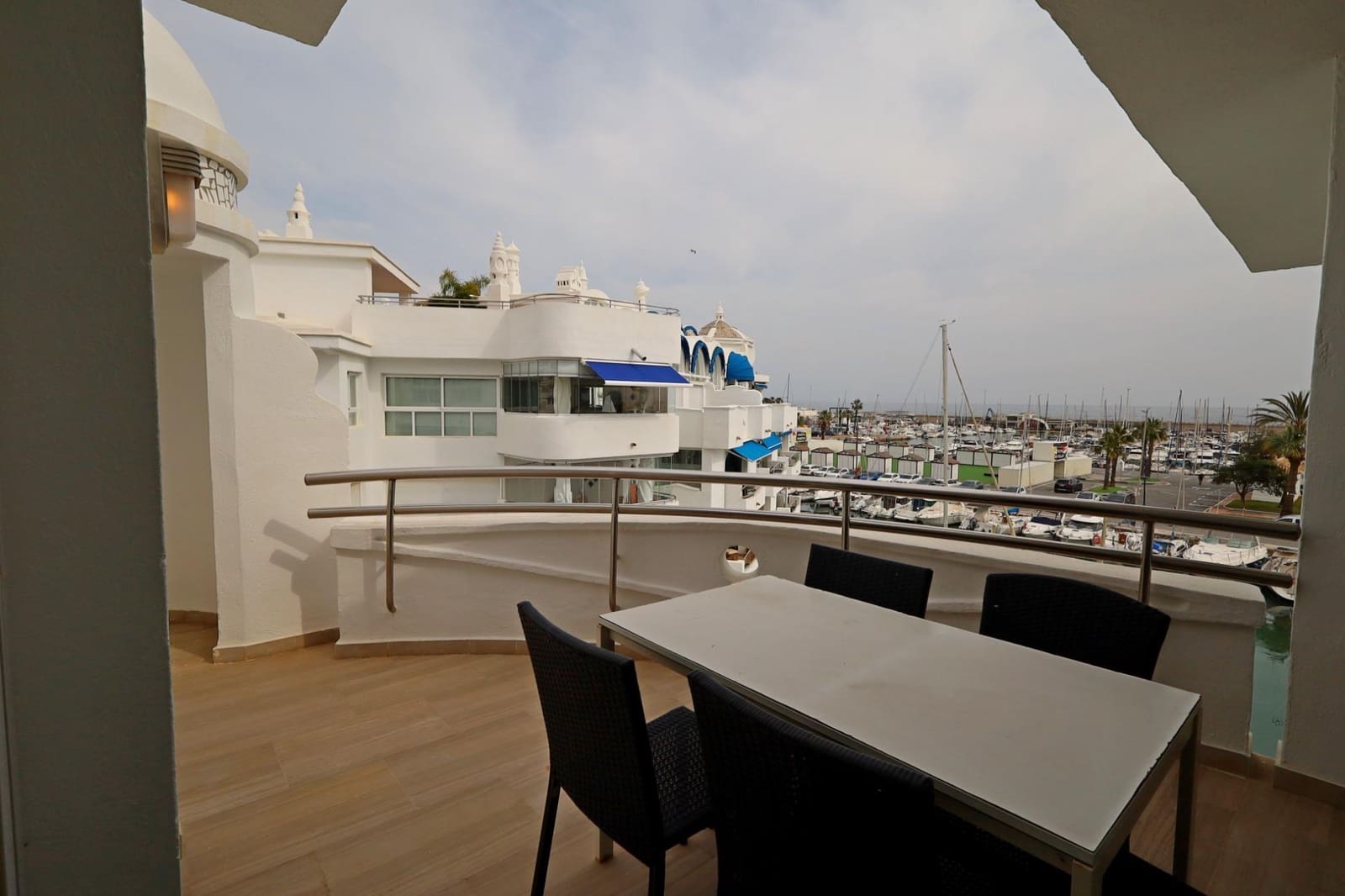 3 camera da letto Attico da affittare in Benalmadena con piscina - 3.000 € (Rif: 9435125)