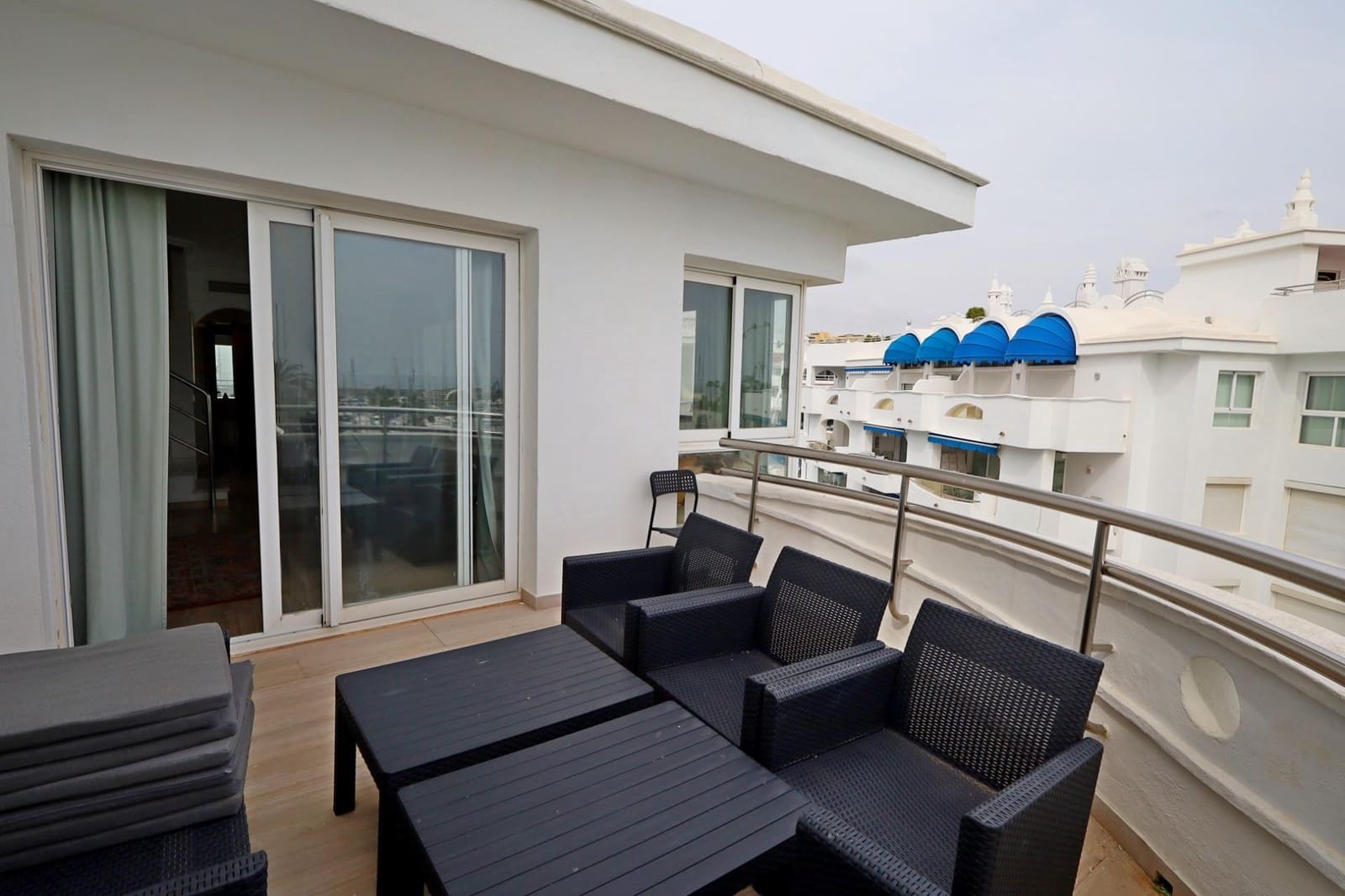 3 camera da letto Attico da affittare in Benalmadena con piscina - 3.000 € (Rif: 9435125)