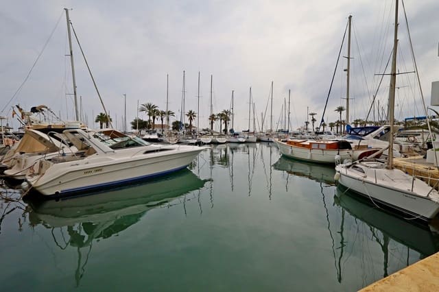 3 makuuhuone Kattohuoneisto vuokrattavana paikassa Puerto Marina, Benalmádena mukana uima-altaan - 3 000 € (Ref: 9435125)