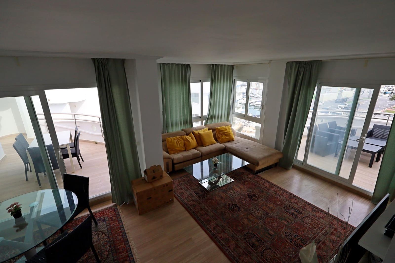 3 camera da letto Attico da affittare in Benalmadena con piscina - 3.000 € (Rif: 9435125)