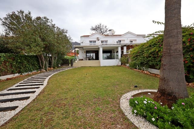 4 makuuhuone Paritalo vuokrattavana paikassa Marbella mukana uima-altaan 
autotalli - 6 000 € (Ref: 9449458)