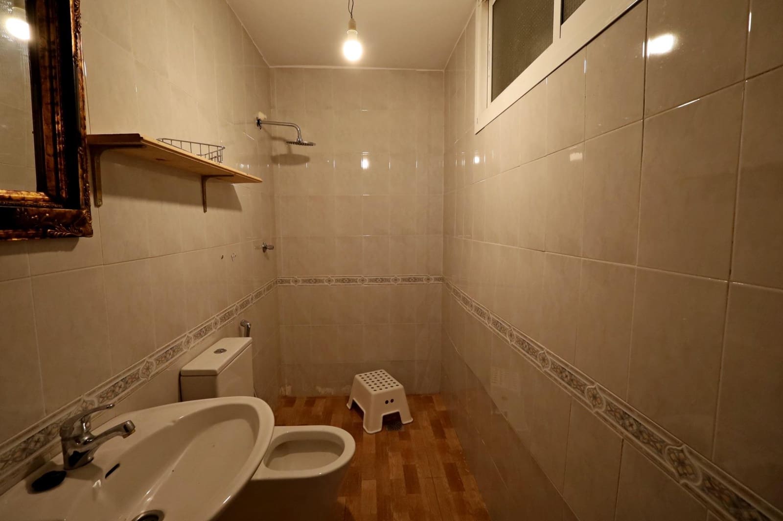 4 soveværelse Semi-Rækkehus til leje i Marbella med swimmingpool garage - € 6.000 (Ref: 9449458)