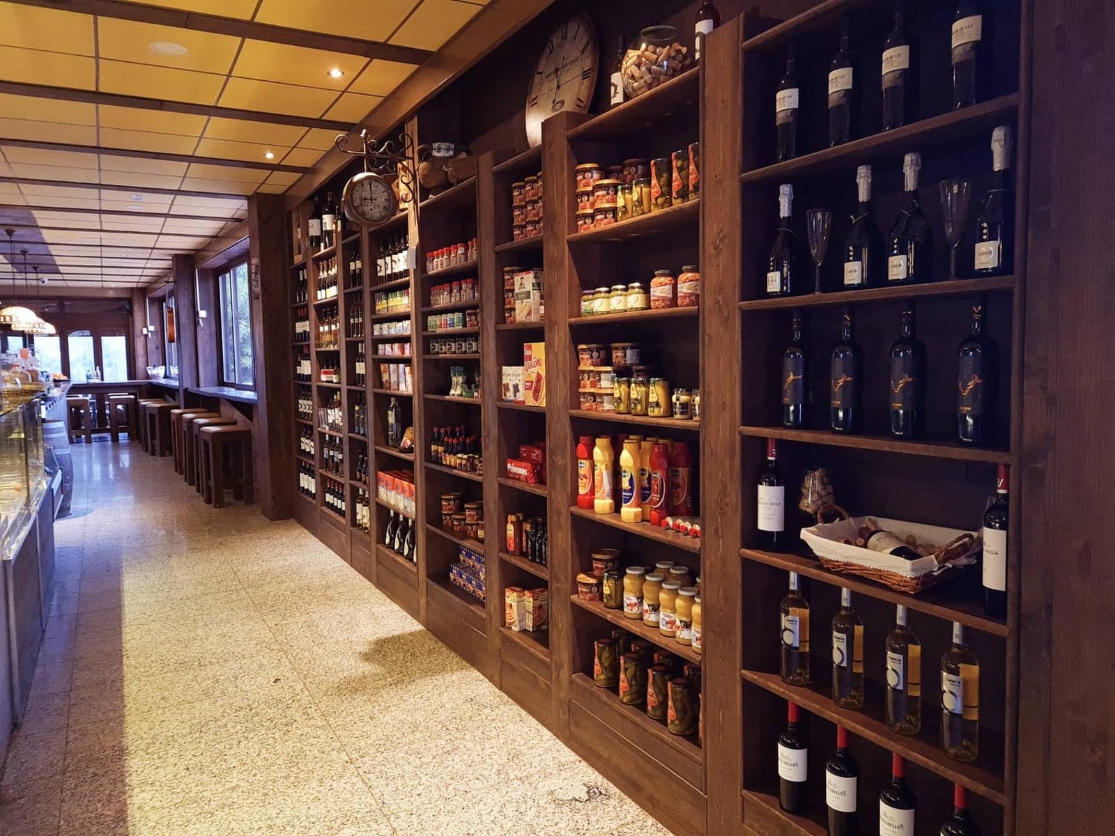 Kommersiell til salgs i Torremolinos - € 880 000 (Ref: 9452250)