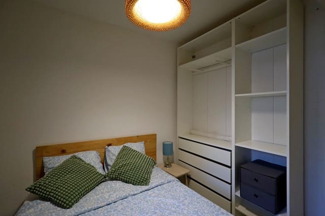 2 slaapkamer Flat te huur in Nueva Torrequebrada, Benalmádena met zwembad - € 1.500 (Ref: 9474273)