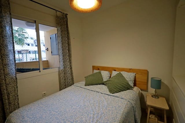 2 slaapkamer Flat te huur in Nueva Torrequebrada, Benalmádena met zwembad - € 1.500 (Ref: 9474273)