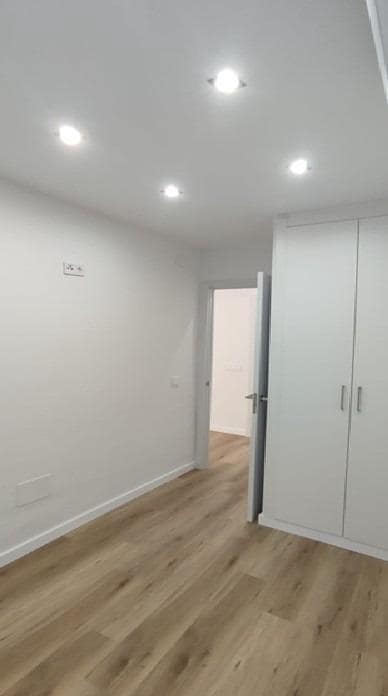 Piso de 5 habitaciones en Fuengirola en venta - 325.000 € (Ref: 9474274)