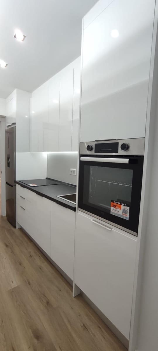 Piso de 5 habitaciones en Fuengirola en venta - 325.000 € (Ref: 9474274)
