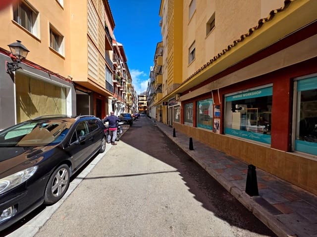 Piso de 5 habitaciones en Fuengirola en venta - 325.000 € (Ref: 9474274)