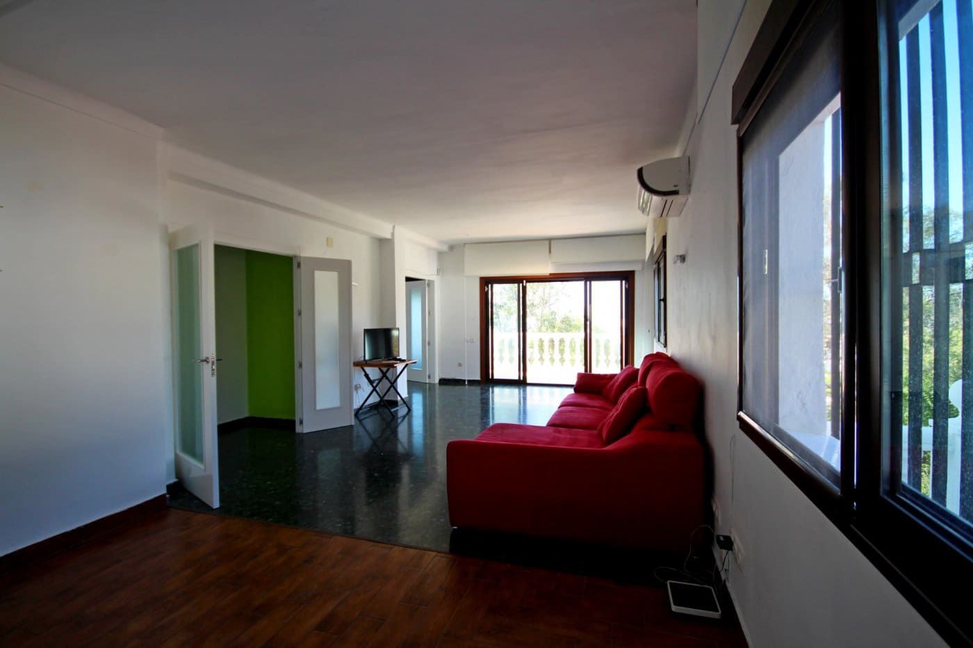 Chalet de 8 habitaciones en Málaga ciudad en venta con piscina garaje - 1.170.000 € (Ref: 9481272)